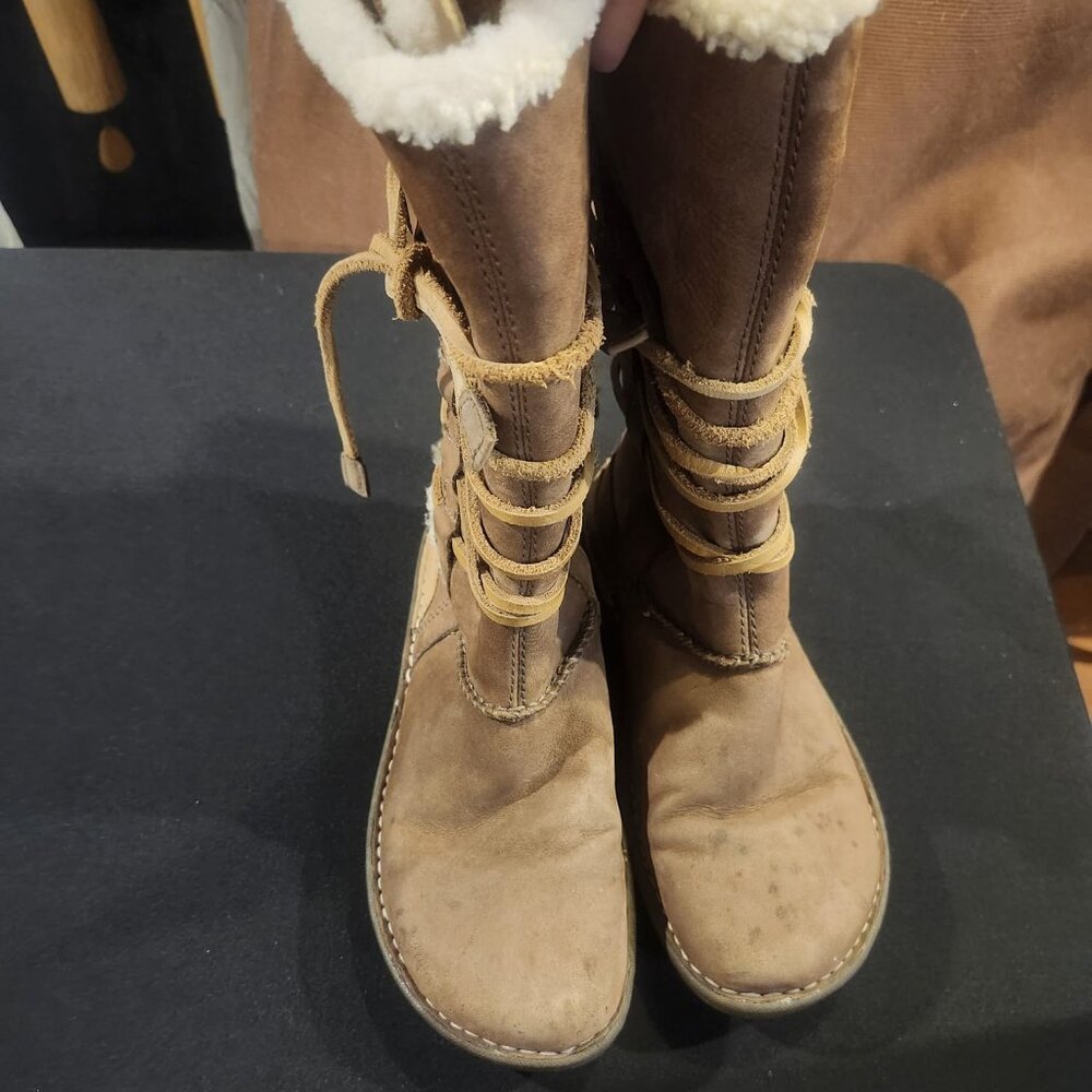 Ugg Catalina Tall Sheepskin & Leather Size7